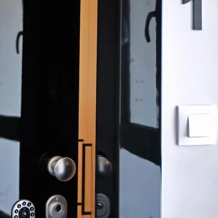 Segundo Molo Apartman *